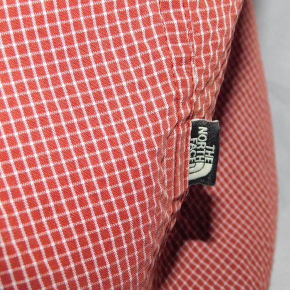 The North Face Mens M Red White Plaid Check Button Front short sleeve Shirt - Picture 10 of 10